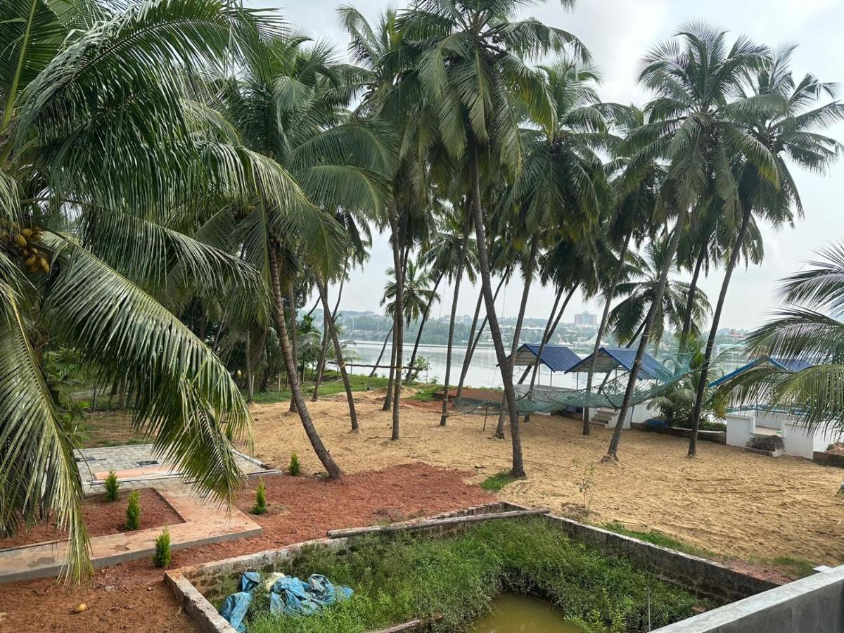 Hotel Cradle N Palms Mangaluru Zewnętrze zdjęcie